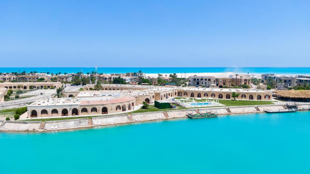 Golden Lake Marina Hotel El Alamein Exterior photo