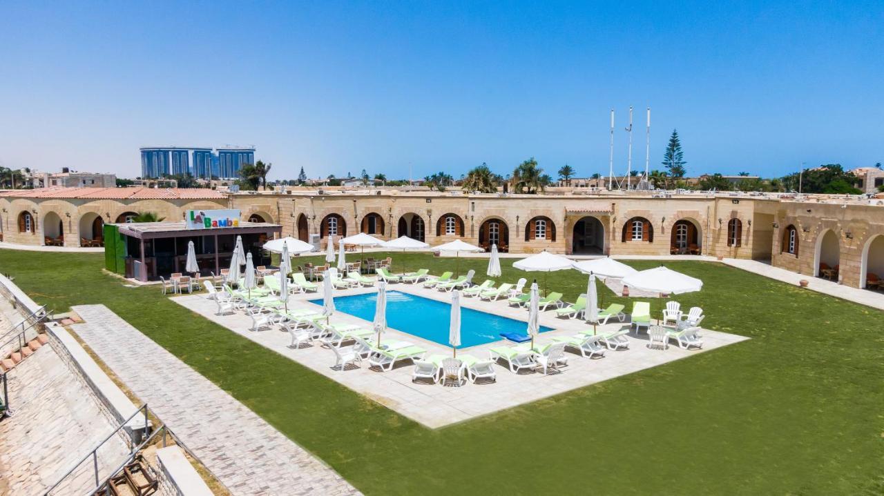 Golden Lake Marina Hotel El Alamein Exterior photo