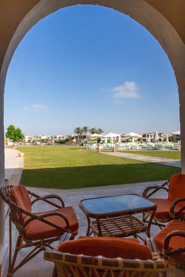 Golden Lake Marina Hotel El Alamein Exterior photo
